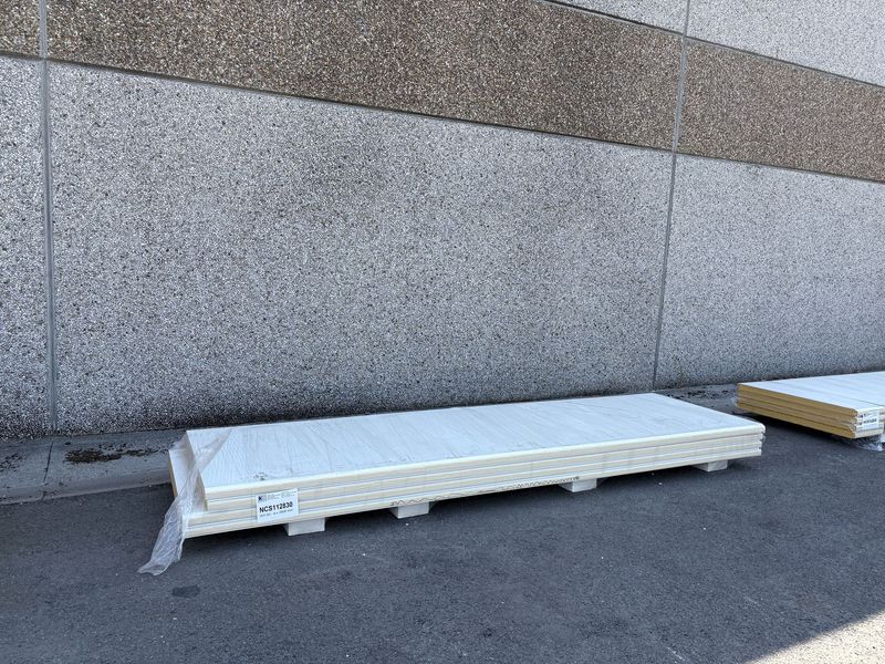 Sandwichpanelen 60 mm 4 lengtes 3900 mm (NCS112830)