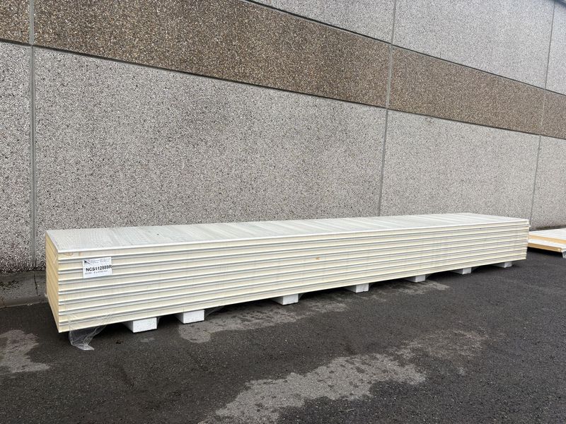 Sandwichpanelen 80 mm 8 x 6700 mm (NCS112889R)